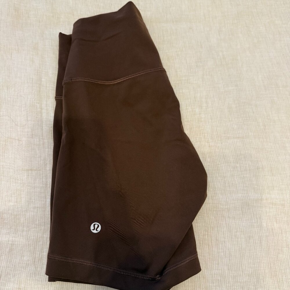 lululemon Align™ High-Rise Short 6", Size 6, Lava Cake